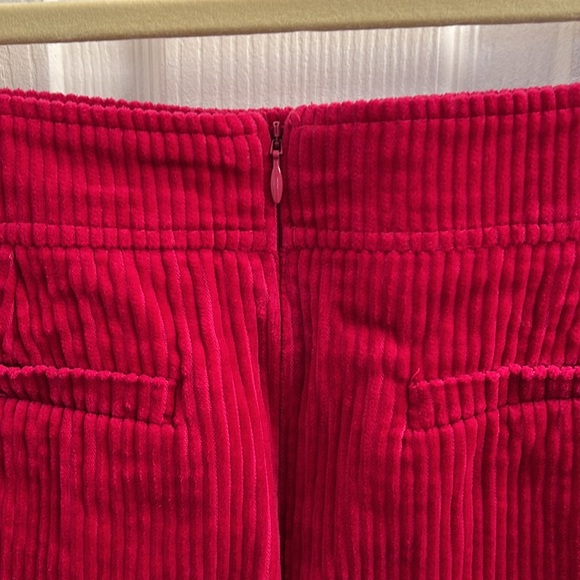 Women's CHADWICKS of BOSTON Red Corduroy Skirt- Sassy Hot! Size 6 - Picture 4 of 11